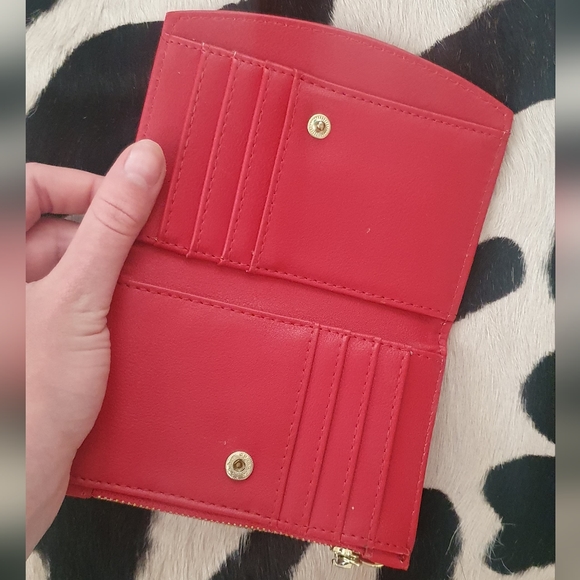 BNWOT Steve Madden red wallet (has defect) - Picture 4 of 11